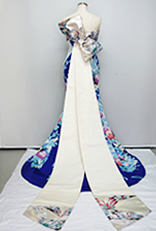 ウエディングドレスに振袖と帯を着物リメイクしたオーダーメイドの一点もの着物ドレス（大阪・東京銀座・全国）