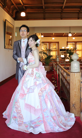 ウエディングドレスに振袖を着物リメイクしたオーダーメイドの一点もの着物ドレス（大阪・東京銀座・全国）