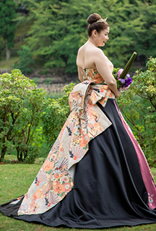 ウエディングドレスに留袖・丸帯を着物リメイクしたオーダーメイドの一点もの着物ドレス（大阪・東京銀座・全国）