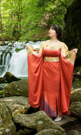 成人式に振袖・帯を着物リメイクしたオーダーメイドの一点もの着物ドレス（大阪・東京銀座・全国）