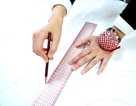 振袖から着物ドレスのウエディングドレスをオーダーメイド